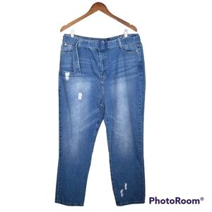 PrettyLittleThing blue distressed high rise belted jeans size large NWT